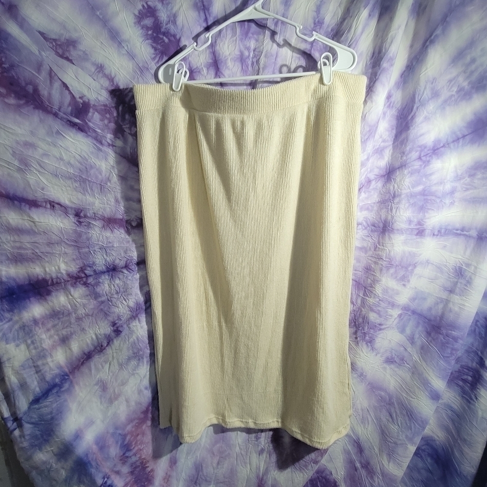 Time And Tru Women’s Midi Length Stretchy Ribbed Pencil Skirt Size XXXL (22)